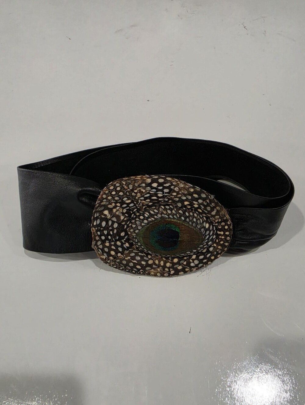 vintage 1970s Comeco genuine peacock feather Leather belt and buckle
